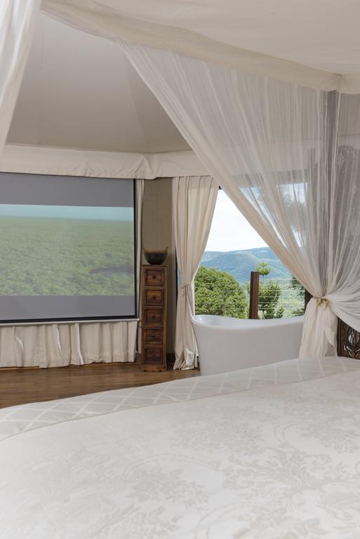 Clouds Safari Hotel Beechmont Екстериор снимка